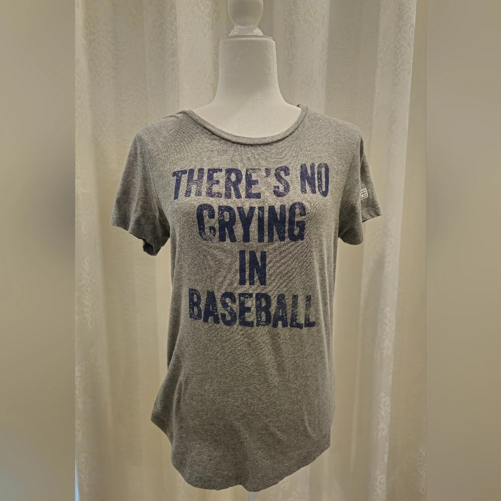American Eagle Tailgate "There's No Crying In Baseball" Vintage LookTee - Size M - Picture 1 of 5